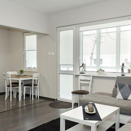 Cosy And Modern 1Bd Flat Near The City Centre By Flat Mаnager Варна Экстерьер фото